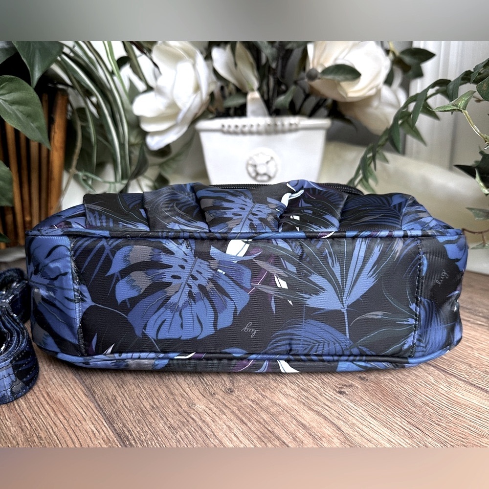 Lug 2 Pc. Bundle Blue Leaf Mambo Crossbody & Blue Leaf Adagio Crossbody Bags - Picture 4 of 16